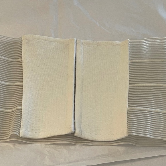 RARE! Hard To Find! Alessandro Dell\'Acqua Corset Mesh Belt IT 42 main image 6